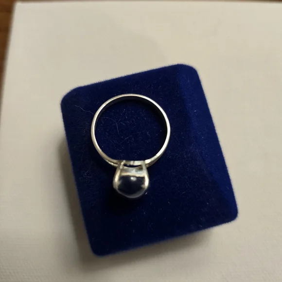 COSTUME JEWLERY Glamorous Lab Made Blue Star Sapphire On Silver Band Size 8.25 - Picture 5 of 13